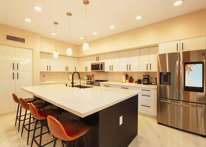 Brand New! Game & Pool, North Retreat