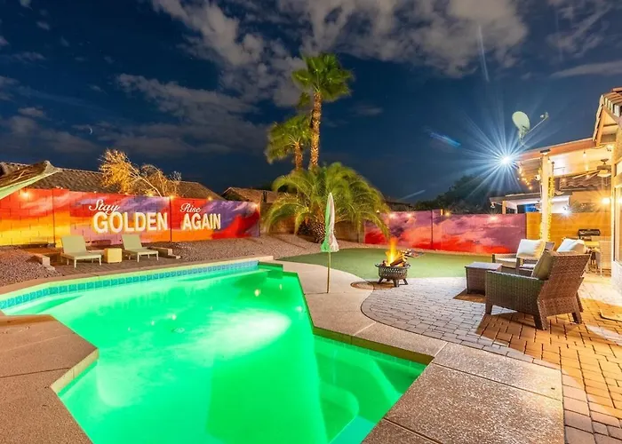 Brand New! Game & Pool, North Retreat Holiday home